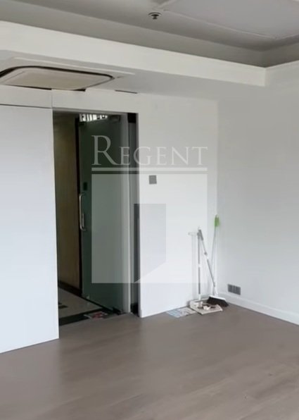 KOON FOOK CENTRE (冠福中心)